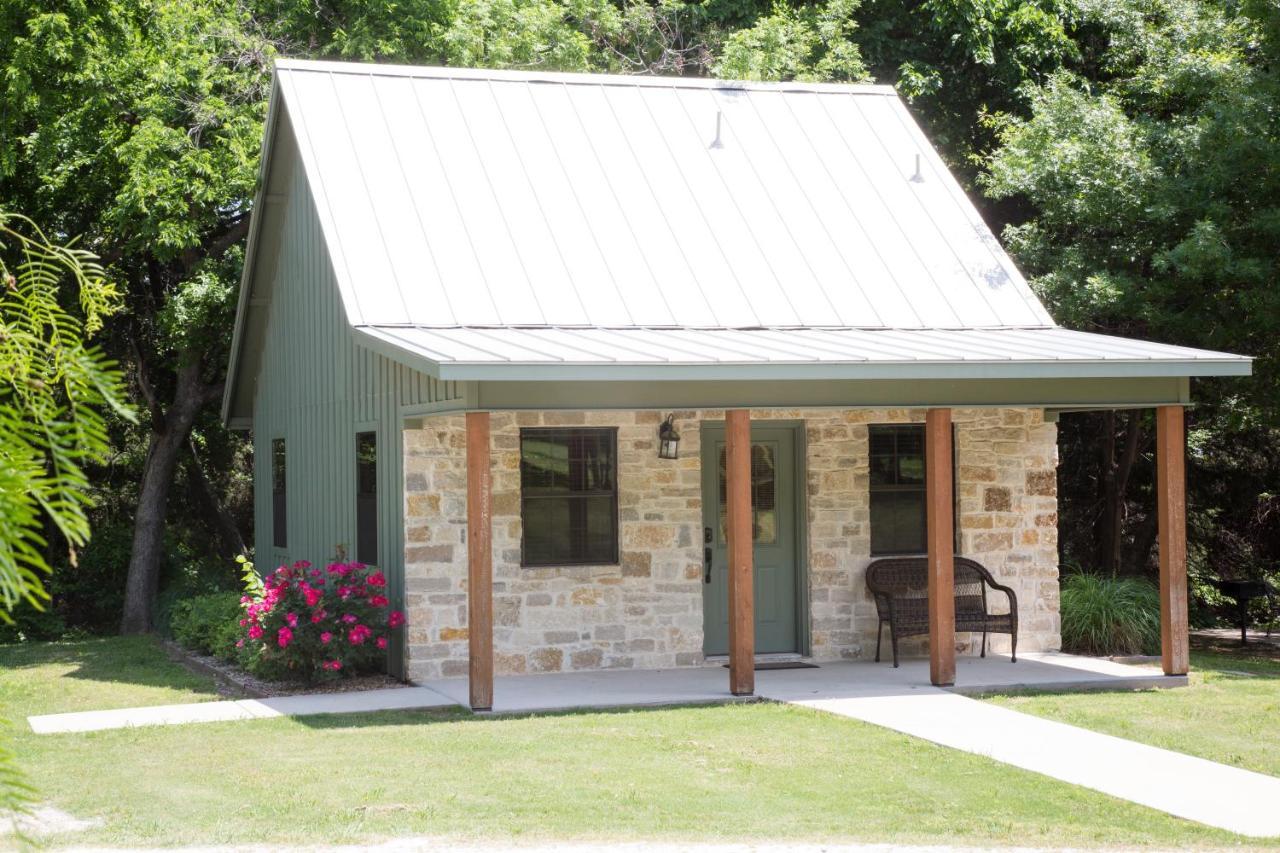 Nrs Event Center & Guest Ranch Hotel Decatur Exterior photo